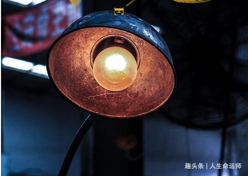 八字命理之什么人容易有是非官非