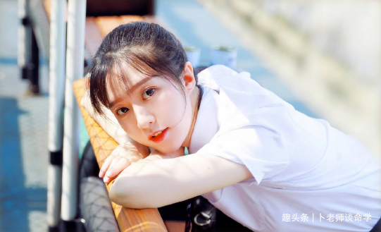 八字姻缘：八字算姻缘看女士八字适合什么样的男士