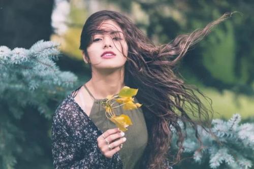 八字婚姻之命带桃花真的就会出轨吗，一定会影响婚姻吗？