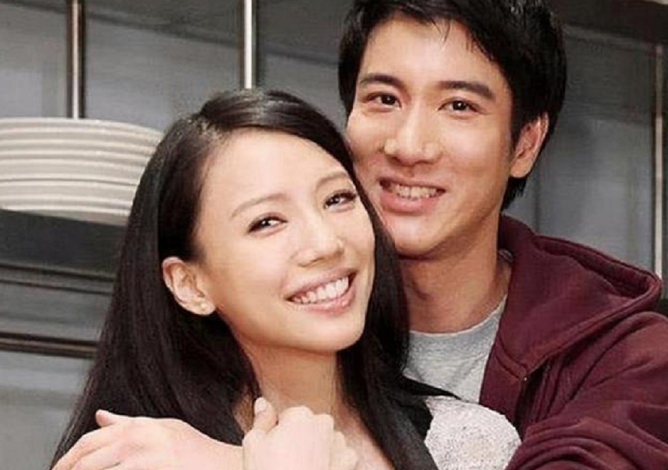 王力宏给孩子取名，全名5笔每一笔都是直的，网友：不愧是才子