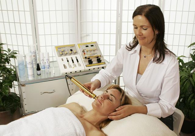 剖腹产算的八字不准!真的吗?其实根据八字起名不是这样