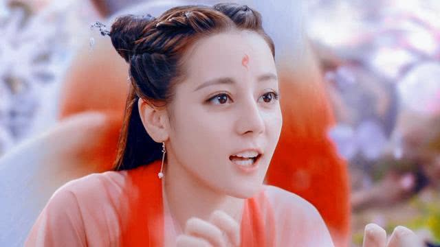 孕妈入戏太深给女儿取名“凤九”，老公得知后狂笑：也不看我姓啥